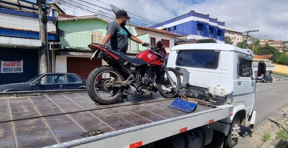 Motociclista Preso Por Dire O Perigosa Ap S Tentar Fugir Da Pm E