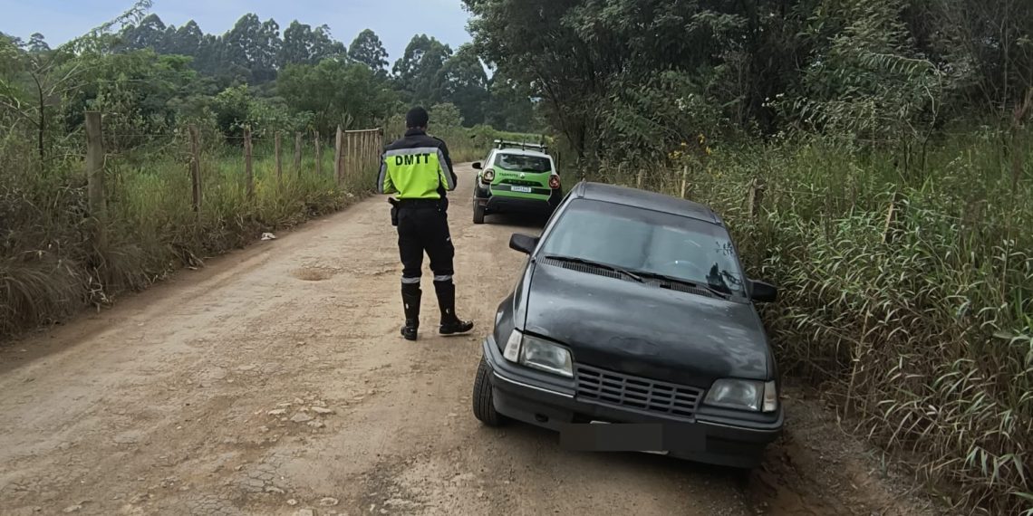 Carro Que Havia Sido Furtado Encontrado Em Po Os De Caldas Onda Po Os