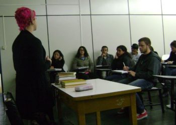 Cursinho comunitário Educafro abre inscrições em Poços de Caldas