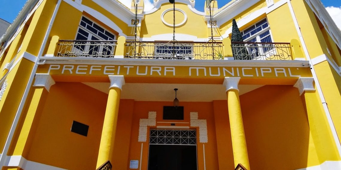 Veja o que abre e o que fecha no feriado de Carnaval em Poços de Caldas