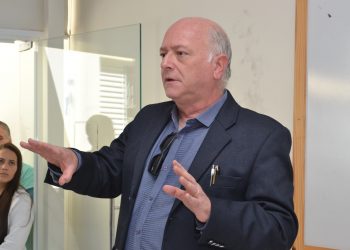 Novo superintendente da Santa Casa é apresentado aos funcionários