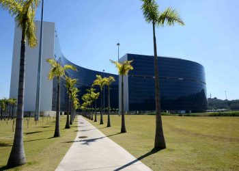 Governo de Minas anuncia escala de pagamento para março