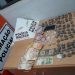 Polícia Militar apreende dólar, moeda japonesa, R$ 500,00 e drogas