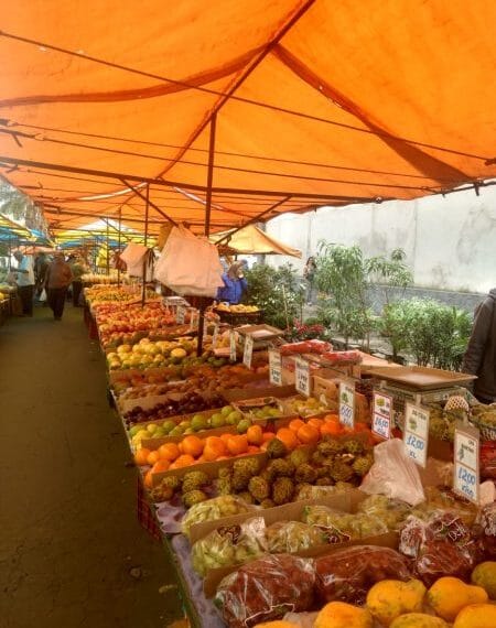 Governo de Minas determina que municípios suspendam feiras livres