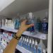 Álcool em gel e máscaras descartáveis estão em falta nas farmácias de Poços