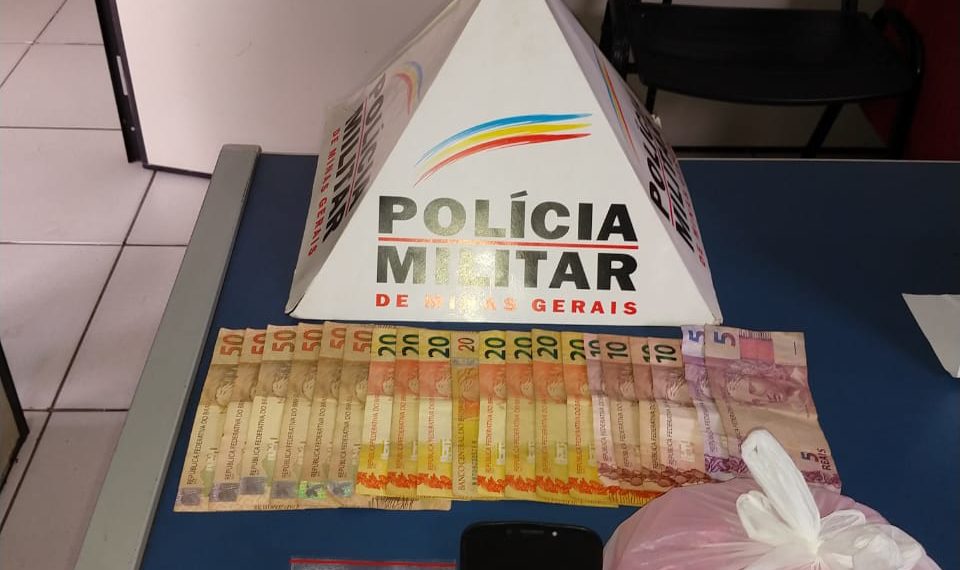 TRÁFICO DE DROGAS |Rapaz é preso e adolescente é apreendido em Poços de Caldas