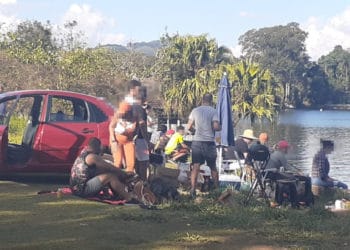 Pessoas ignoram isolamento e são flagradas pescando em represa de Poços de Caldas