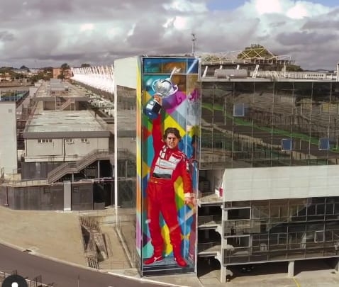 Autódromo de Interlagos completa 80 anos e recebe mural de Ayrton Senna
