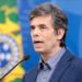 Nelson Teich pede demissão do Ministério Saúde