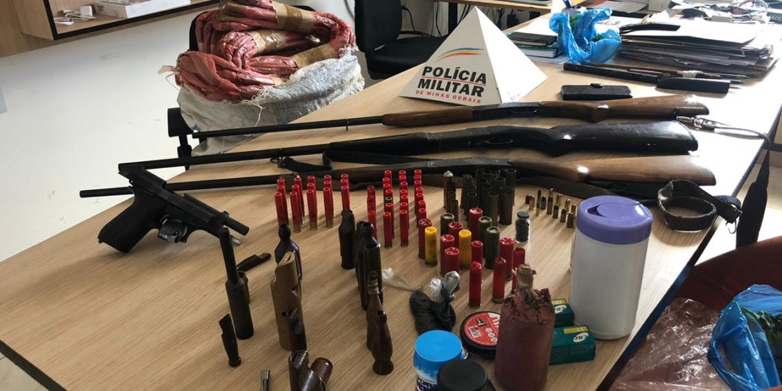 PM apreende arsenal, explosivos e prende suspeito