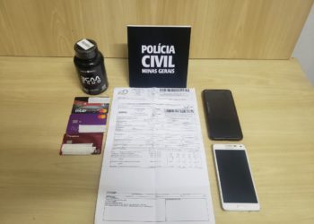 Polícia Civil prende dupla suspeita de aplicar golpe do cartão clonado em Poços