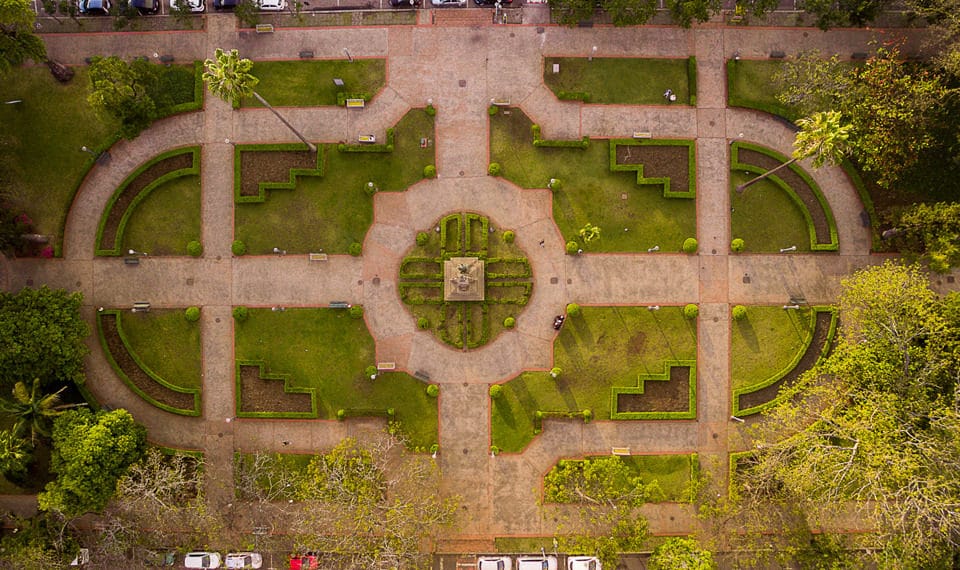 VISITE POÇOS EM BREVE | Praça Pedro Sanches