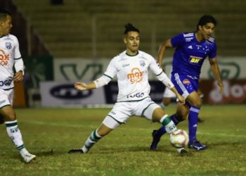 Caldense perde para o Cruzeiro, mas se classifica para semifinal do Mineiro