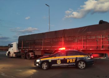 PRF apreende mais de 16 toneladas de fumo