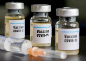 Teste de vacina de covid-19 funciona e Pfizer pode produzir 1 bi de doses