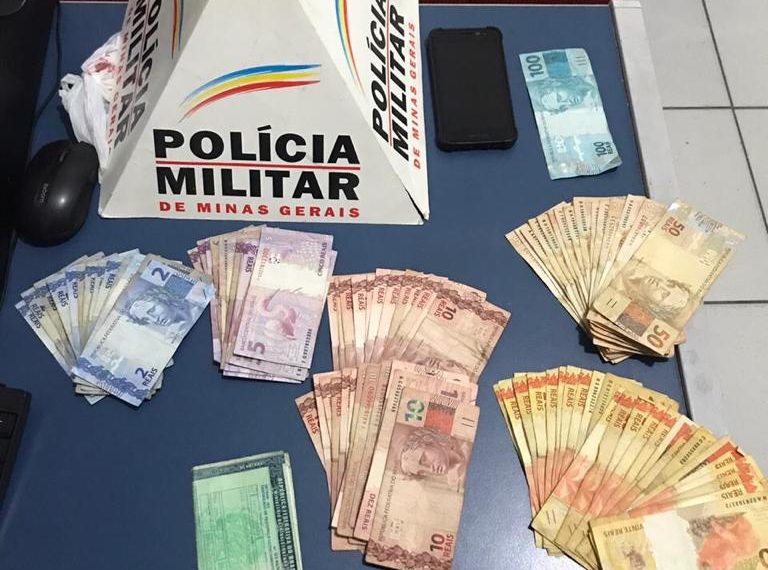 Três pessoas são detidas por associação ao tráfico de drogas em Poços de Caldas