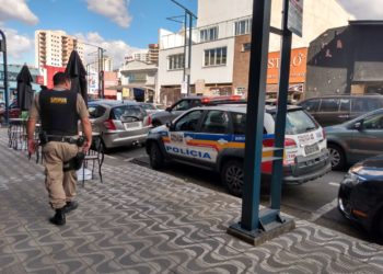 Polícia Militar procura pedinte que furtou bicicleta de vendedor no centro de Poços