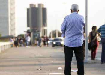 Cartórios monitoram violência patrimonial contra idosos e podem acionar Polícia