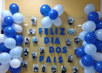 Pais em tratamento contra o câncer são homenageados