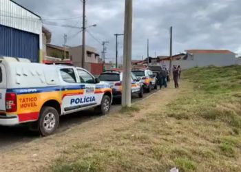 Homem é encontrado morto na zona leste de Poços