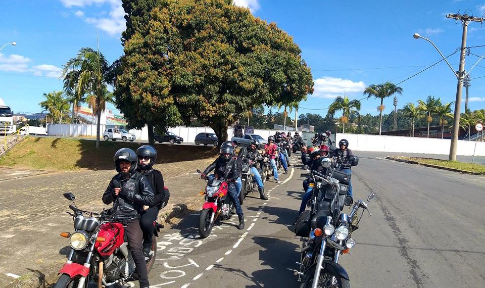 Motociclistas realizam 2ª ação solidária neste sábado