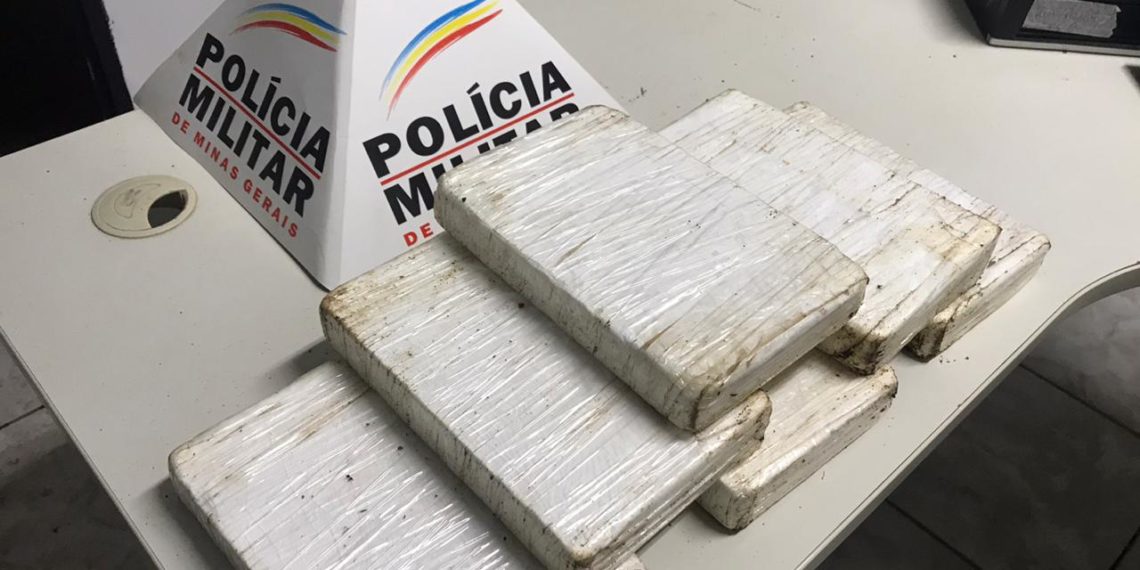 PM apreende cocaína em Andradas