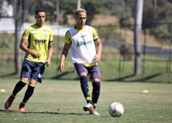 Caldense treina no CT do Coimbra focada na partida decisiva contra o Tombense