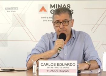 SES afirma que mortes pela Covid-19 em Minas Gerais estabilizaram no mês julho