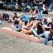Familiares e amigos de detentos fazem manifestação em Poços de Caldas