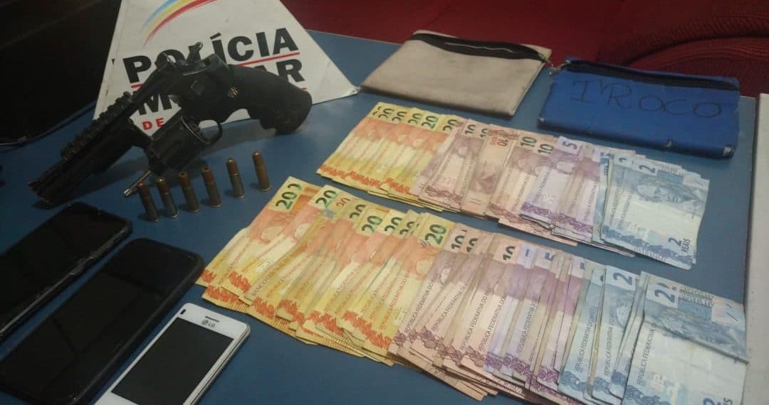 Criminosos são presos após assalto a posto de combustíveis