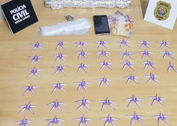 Homem é preso com mais de 100 pinos de cocaína