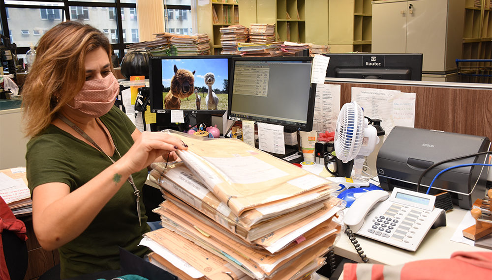 Unidades judiciárias retornam atendimento presencial para virtualização de processos