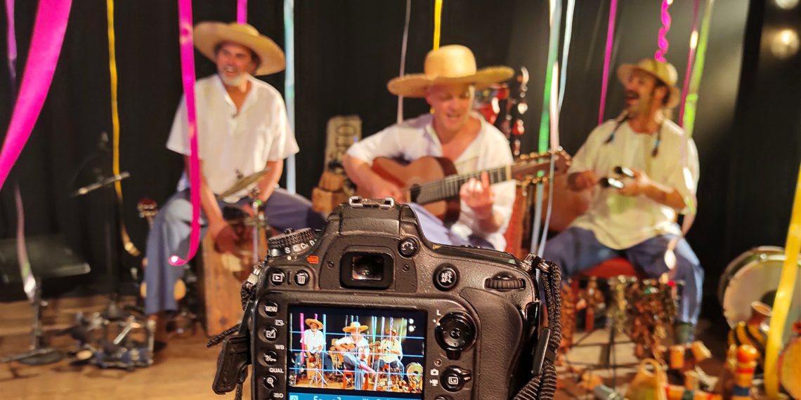 CULTURA | Rasgacêro grava filme ‘ Um Boi Bem + Brasileiro’ e celebra 20 anos de carreira
