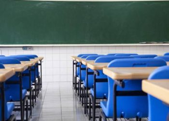 Pesquisa em Poços aponta que 78,2% das famílias não encaminhariam filhos para creches ou escolas em 2020