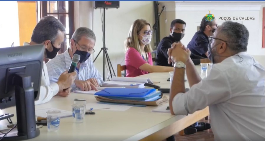 TRANSPORTE COLETIVO | Licitação de concessão é suspensa pela Justiça