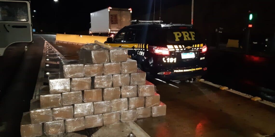 PRF apreende uma tonelada de maconha
