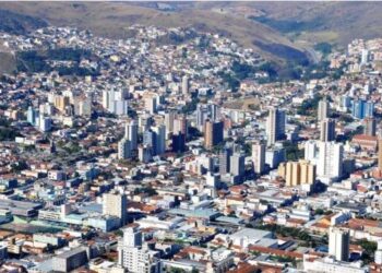 Estudo mostra aumento no número de casos e mortes pela COVID-19 nas maiores cidades da região