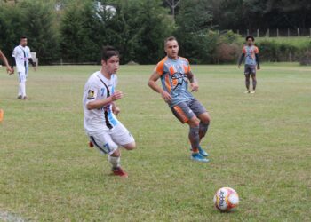 Vulcão empata no primeiro teste da pré-temporada