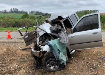 Homem fica ferido após grave acidente entre Poços e Andradas