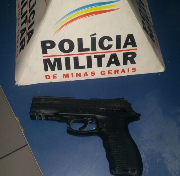 Após briga de trânsito homem armado é preso