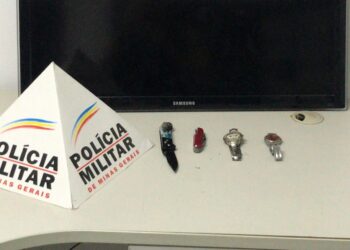 Dupla é presa após furtar residência em Andradas