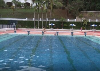 Comitê Covid-19 de Poços de Caldas libera piscinas para lazer