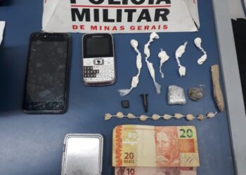 Dupla é detida por tráfico de drogas no bairro Santa Rita