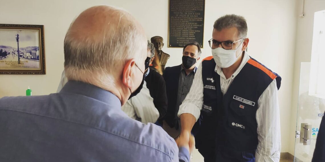 Secretário de Estado de Saúde visita Santa Casa de Poços de Caldas