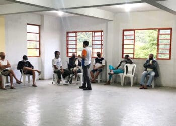 Casa de Passagem Trilhar é beneficiada com ação voluntária da Alcoa