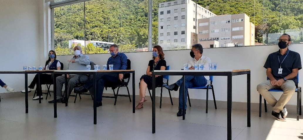 Covid-19| Poços confirma mais duas mortes e prefeito cancela Réveillon