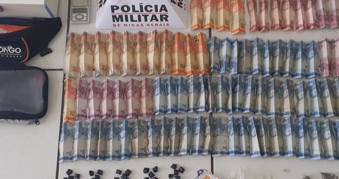 Dupla é detida com dinheiro e drogas no Bairro Nova Aparecida