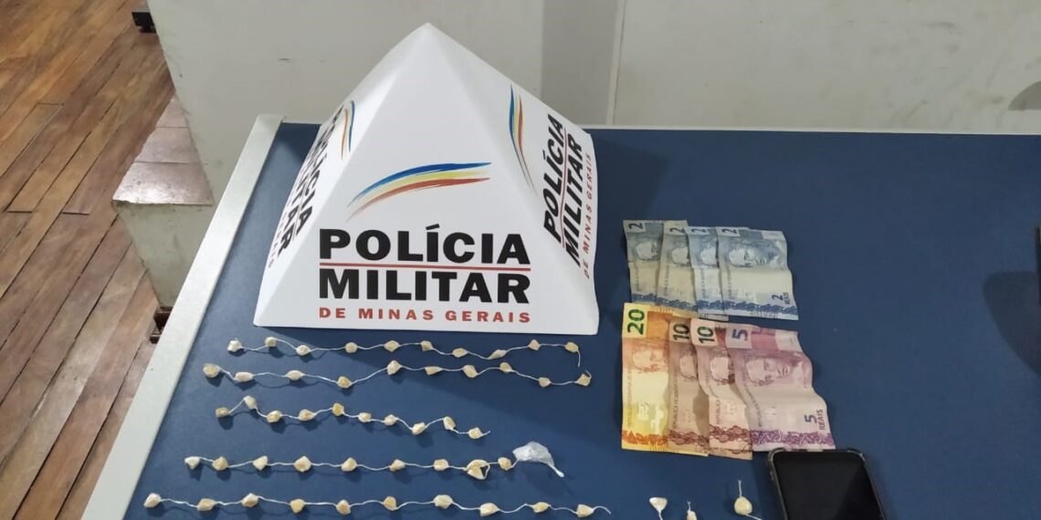 Dupla é detida por tráfico de drogas em Poços de Caldas