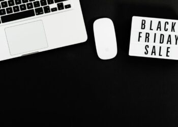 Confira quais empresas no Brasil elevaram os preços antes da Black Friday