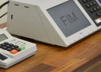 Para fazer tudo certo na urna, eleitor pode simular voto pela internet